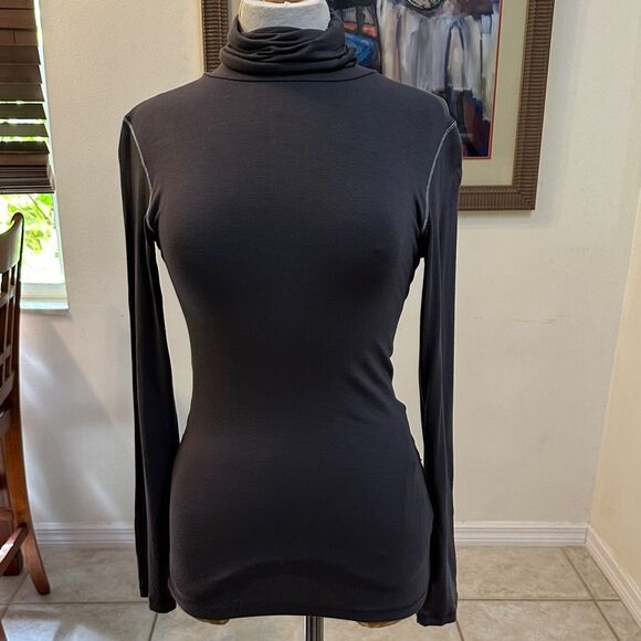 MAJESTIC PARIS Brown Turtleneck Long Sleeve Top w/Stitching Detail Size 2 - Picture 6 of 9
